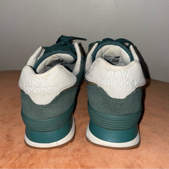 Women’s New Balance 574 Size 7 (Mint/Green) - Picture 6 of 9
